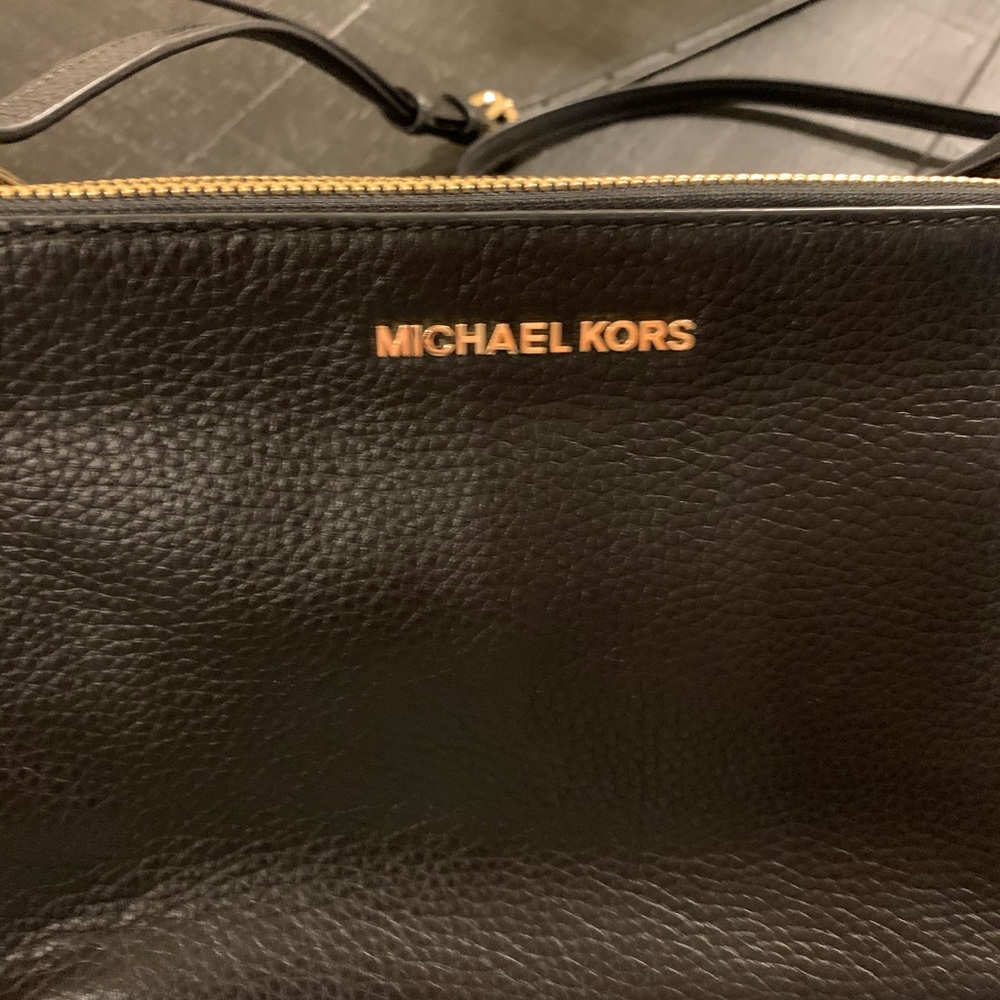 Michael Kors crossbody purse